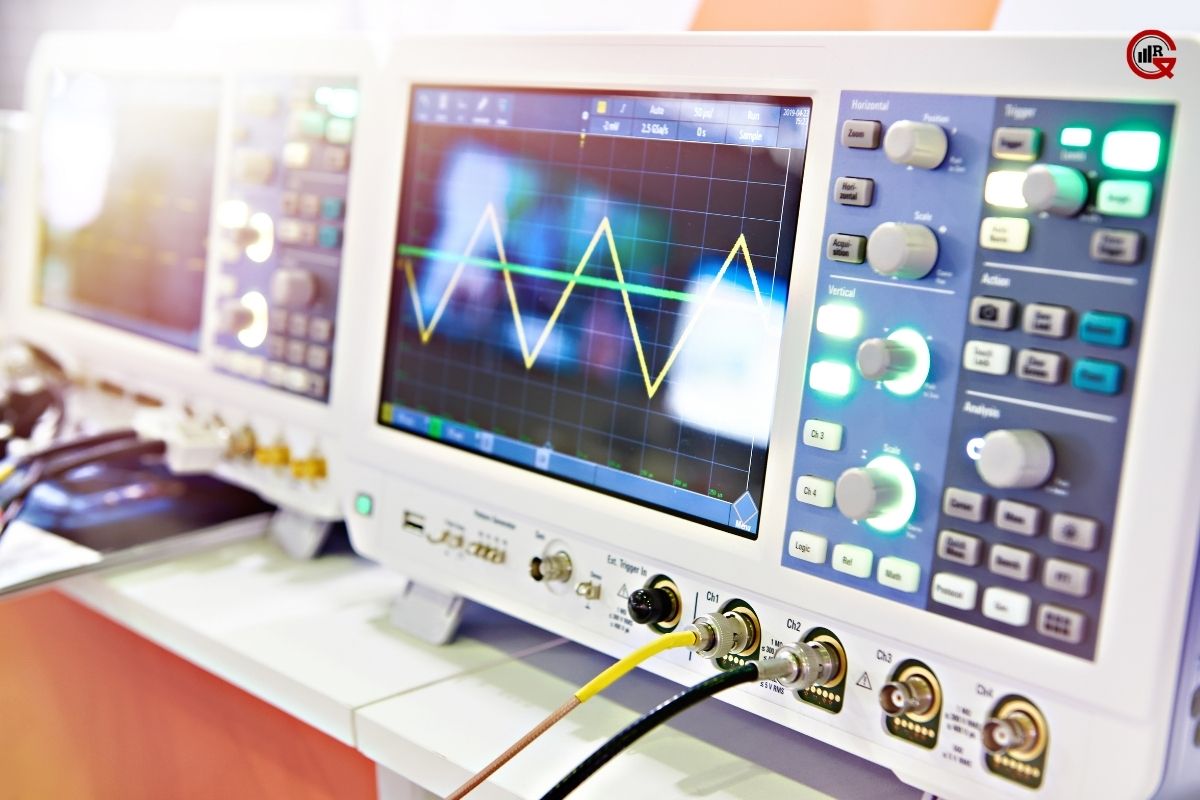 Digital Oscilloscopes: Evolution, Anatomy, Versatility and Functionality, Applications | GQ Research